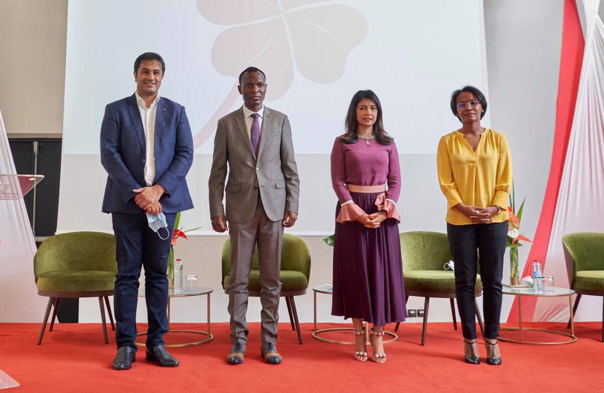 Photo coverage